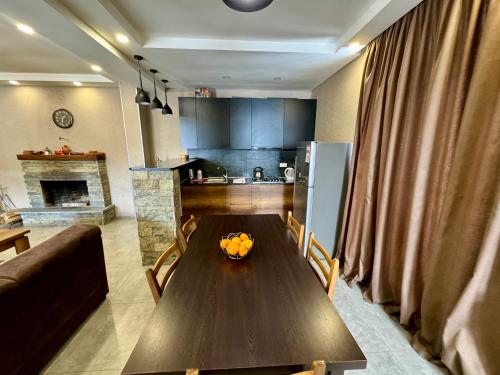 Villa on the Edge of the Forest in Bakuriani