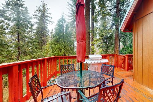 Deaver's Place in Shaver Lake (CA)