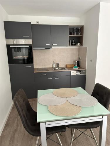 廚房, Ferienwohnung mit Infrarotsauna in 科埃斯費爾德