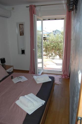 House Sun - image 2