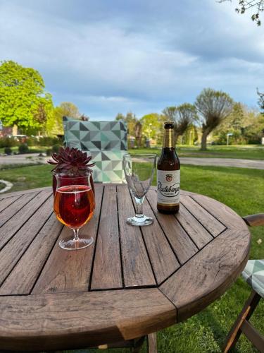 Kert, Gemütliche Ferienwohnung im Gutshaus Groß Upahl (Gemutliche Ferienwohnung im Gutshaus Groß Upahl) in Gulzow