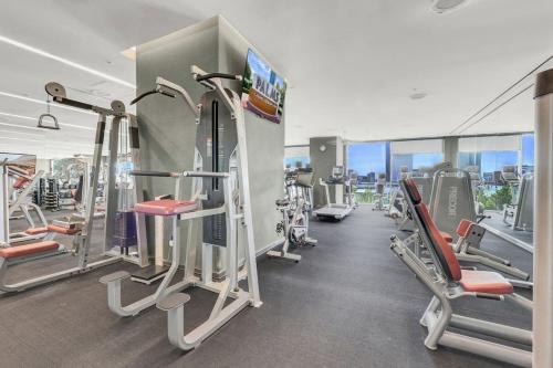 Lux Studio with Mountain Views, Pool and Casino Access, Las Vegas (photo 5)