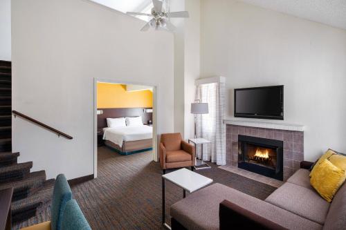 2 bedrooms, 3 beds