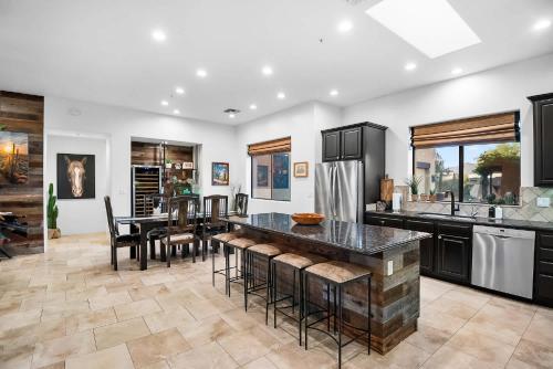 Midnight At The Oasis