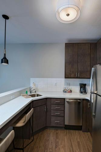 Residence Inn by Marriott St. Paul Downtown - image 11