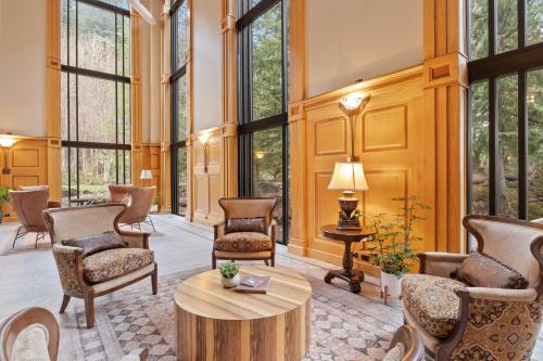 Bonneville Hot Springs Resort & Spa - image 5