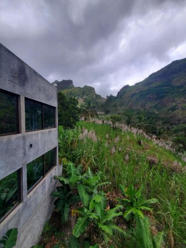 Puntinha d'Djô (Puntinha d'Djo) in โบคาเดโกรูชา