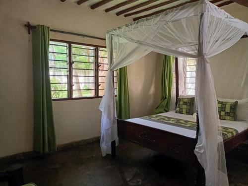 Two-Bedroom Villa image 5
