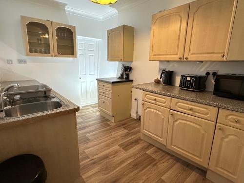 Large Double Room In Portsmouth - Mayhall Rd - Portsmouth