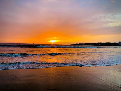 Casa en Playas, con salida al MAR, Vía Data Posorja, Villamil Playas (Casa en Playas, con salida al MAR, Via Data Posorja, Villamil Playas) in Плаяс Вільяміл