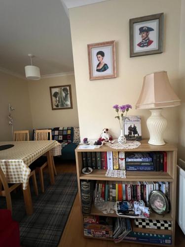Old town, free parking, Outlander experience, Edinburgh (Foto 4)