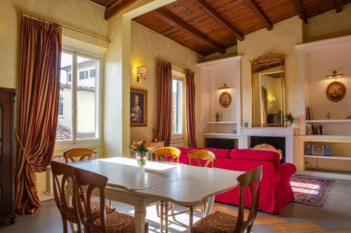 Casa di Dante-Roof Terrace, Florencie