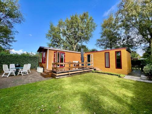 Modern chalet in Campanula Park with garden