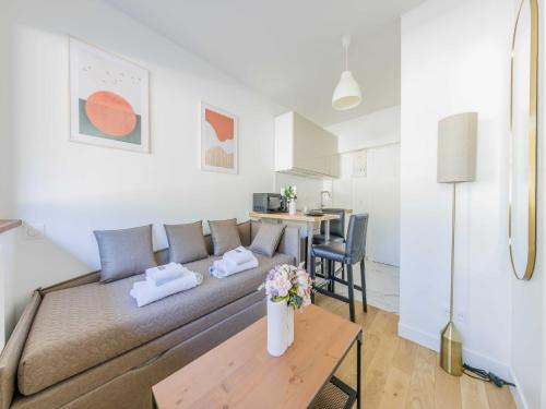 charming studio near Invalides - Mobility lease, Paris