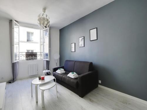 Superb studio - Rivoli Hotel de ville - Mobility lease, Париж