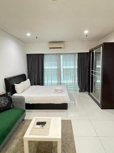 Mercu Summer Suites SP Home - image 4