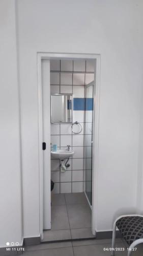 Apartamento 300m da Praia das Astúrias (Apartamento 300m da Praia das Asturias) in วีลา ลุยส์ อันโตนิโอ