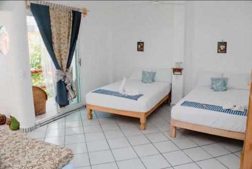 Las Palmas in Zihuatanejo