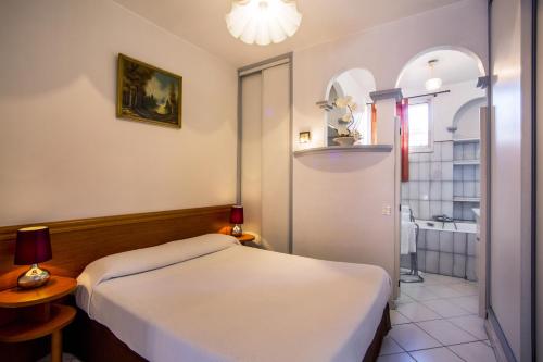 Hotel le Dauphin - image 12