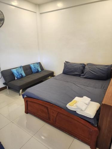 Solace View Rooftop, Metro Manila