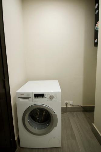 3 Bed Apartment in The Opus Luxury Residences Gulberg - image 5