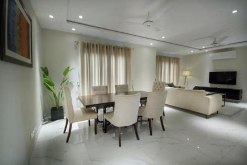 3 Bed Apartment in The Opus Luxury Residences Gulberg - image 7