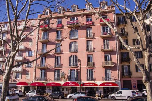 Bejárat, Hotel le Dauphin in Ajaccio Városközpont