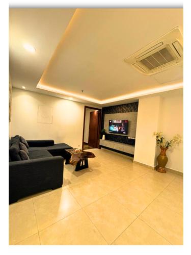 One-Bedroom Apartment room in Gold Crest Mall One bed Apartment