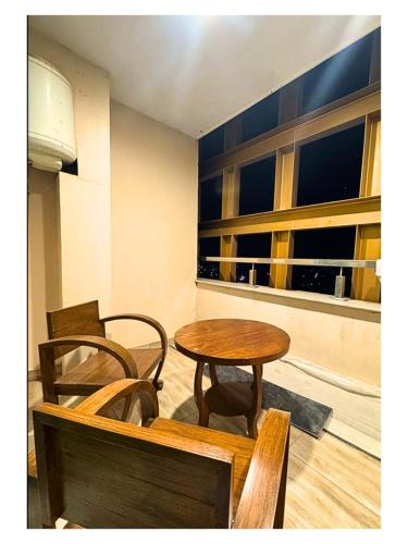 One-Bedroom Apartment image 7