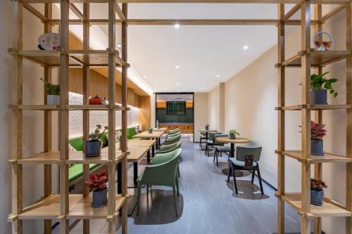 True Go Hotel - Shanghai Jing'an Temple Nanjing West Road – Shanghai, DC