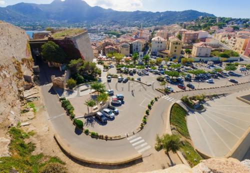 ที่เที่ยวใกล้ที่พัก, Les pieds dans l'eau T2 A in กัลวี