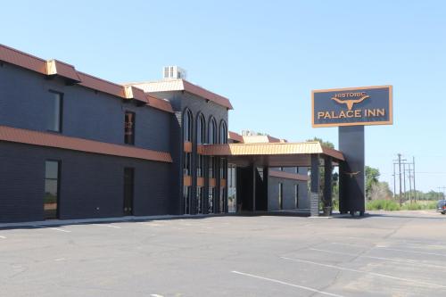 Historic Cow Palace Inn