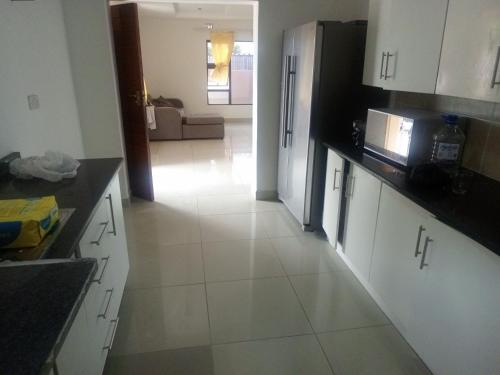 Accomodation 5050 Jwaneng in ジェイング