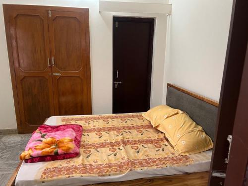 White House shikargarah Jodhpur in สิโรดิ