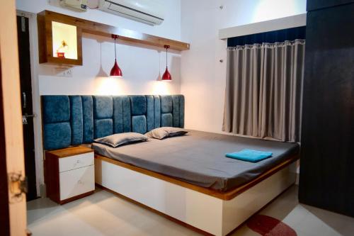 Myra's Mansion in Nakhisahi