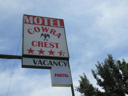 Cowra Crest Motel