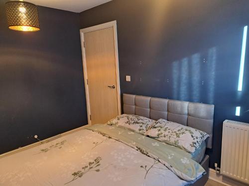 Delightful double room in home, Nottingham