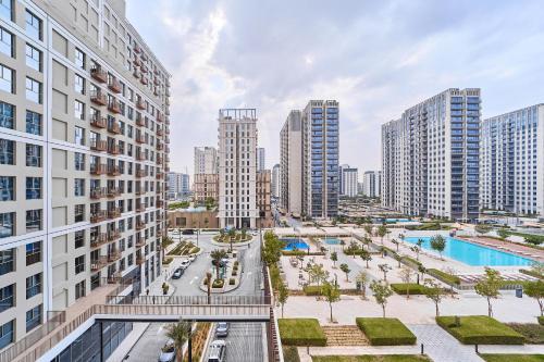 Elegant 2BR Living Steps from Dubai Hills Park, Dubai (photo 7)