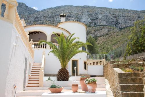 Entrance, Finca Serena in Altomira