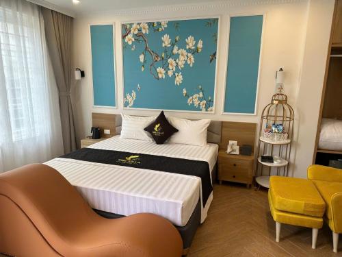 One Villa Hotel 5 Ha Noi in Tu Liem District