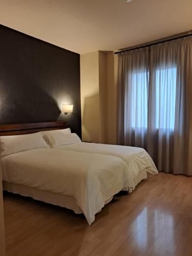 2 twin beds