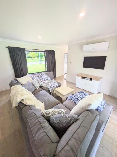 Home with Golf Course Frontage !, Toowoomba (foto 8)