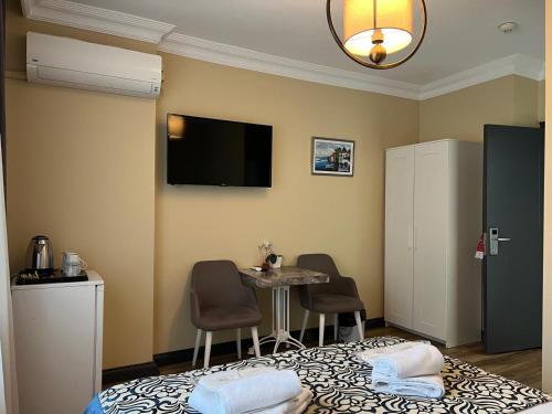 Double Room with Sea View image 9