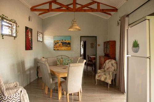 Instalaciones, The Stables in Ghanzi