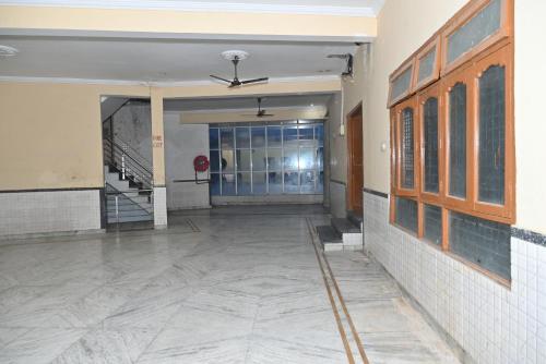 Erkély/terasz, Rajpal Hotels in Orai