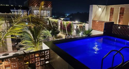 Swimming pool, HOTEL LAKE VIEW in Berhampore
