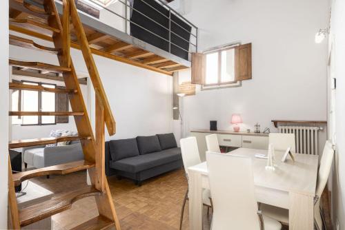 UNYCA - Florence University Apartment
