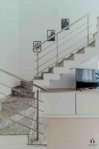 AP novo com Piscina 1 quadra do mar