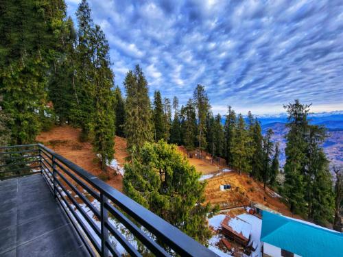 The White Season Residency in Narkanda