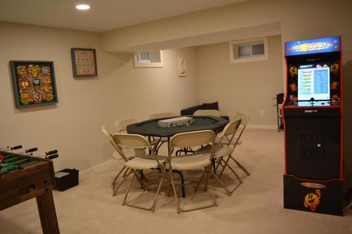 Recreational facilities, Cozy Urban Skies in Richfield (MN)